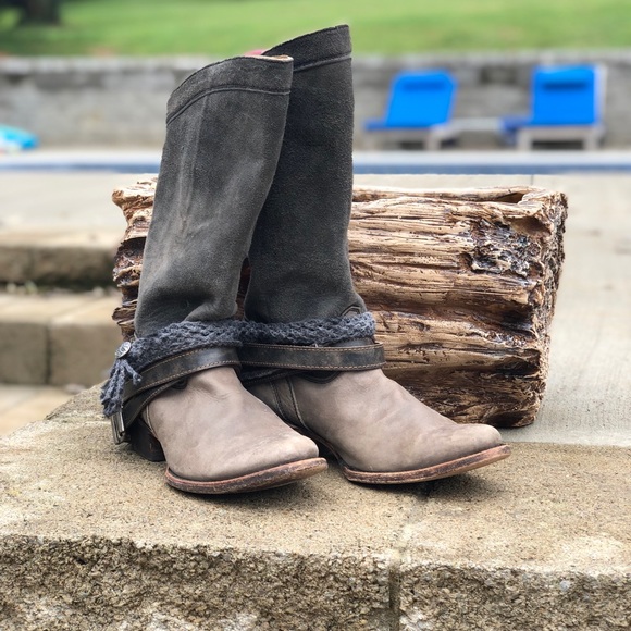 Buckle Shoes - Buckle Indie Spirit Distressed Boots